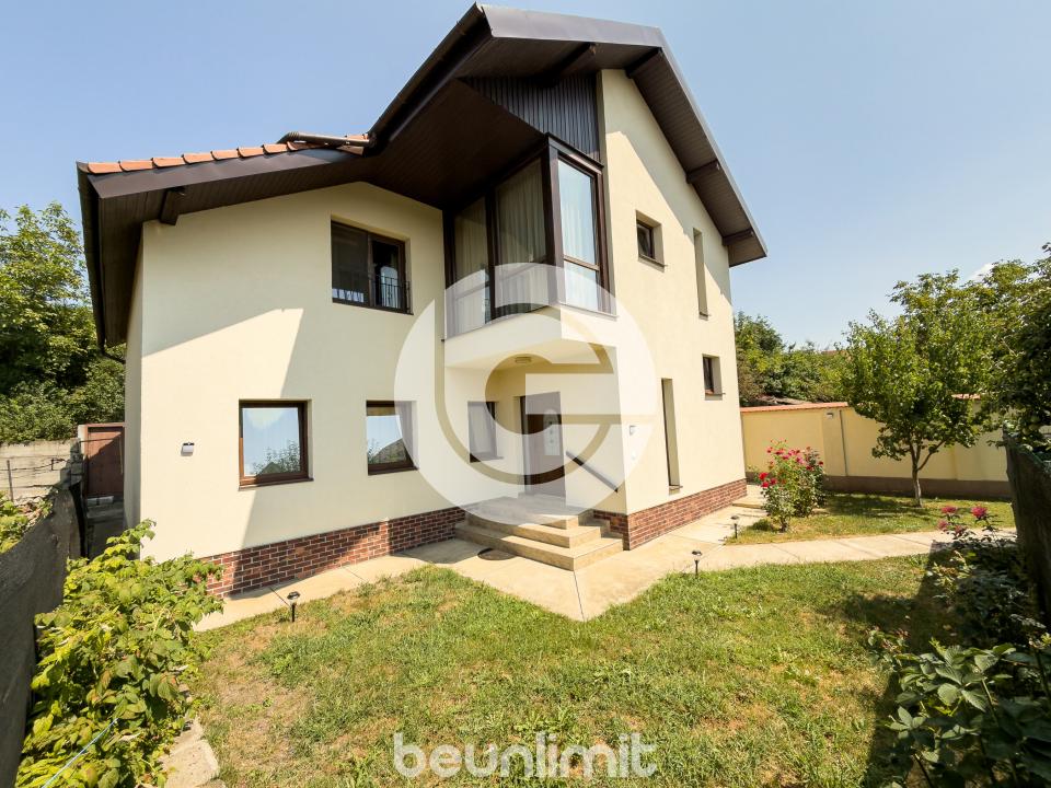 wp_319673217863488326a7985200a5bf Inchirere Casa individuala | 5 camere | 5 bai | 3 dressing-uri | Trei Stejari